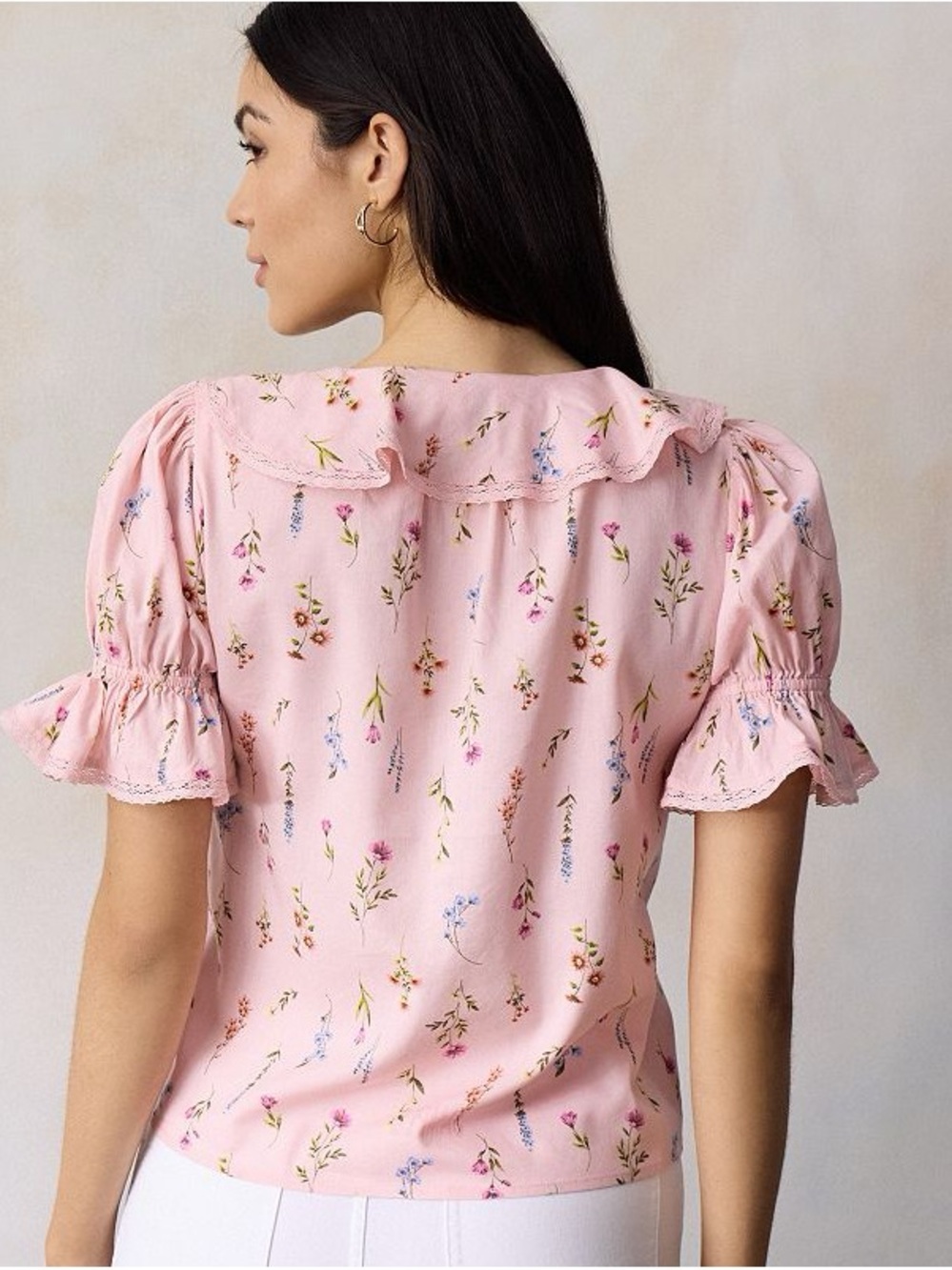 Pink Ruffled Floral Blouse - Picture 3 of 4
